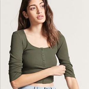 ✨CROPPED HENLEY TOP✨